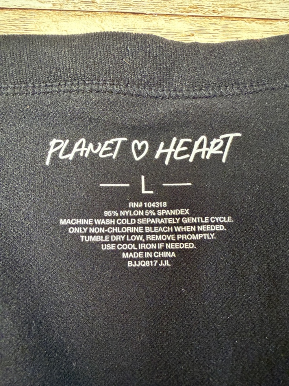 Women's Long Sleeve V-Neck Tee - Black L NEW - Picture 4 of 5
